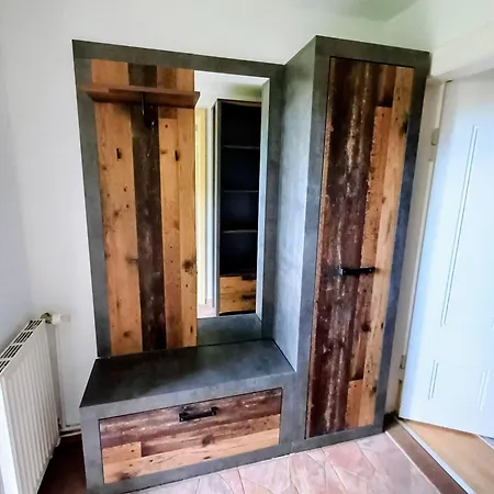 Ferienwohnung-yosi-in-hohen-viecheln Apartmán *